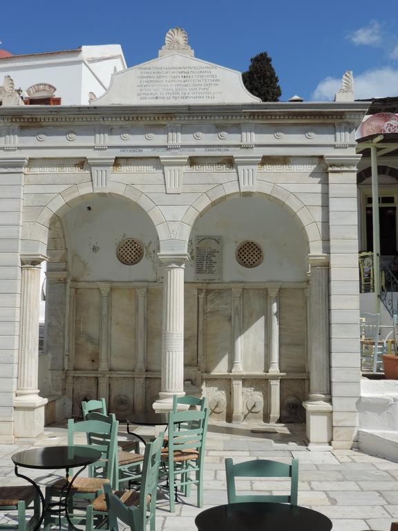 Skaris Guesthouse Tinos Pánormos المظهر الخارجي الصورة